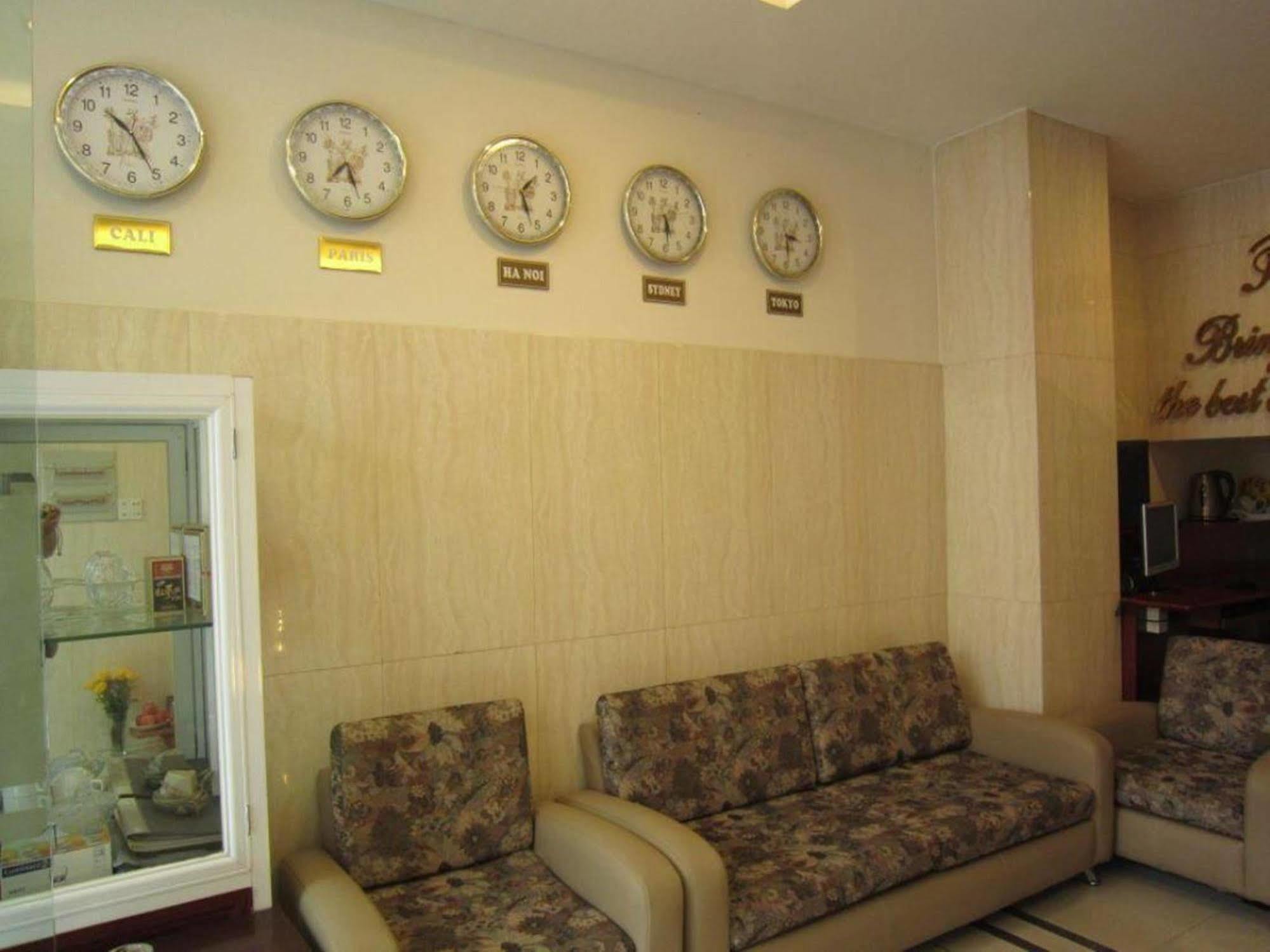 Hoang Hoang Hotel  Ho Chi Minh-stad Buitenkant foto